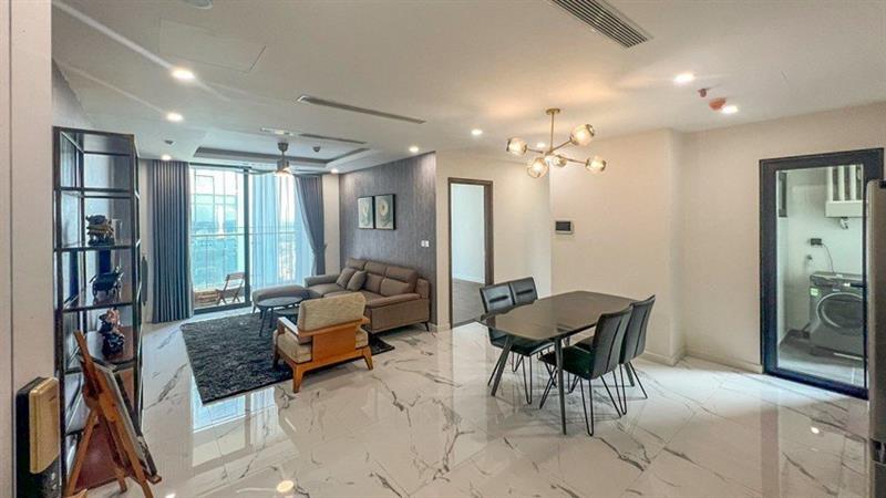Brandnew modern Sunshine City 3 bedroom apartment to rent
