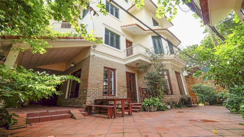 Charming French-Style House for Rent with Garden on To Ngoc Van Street