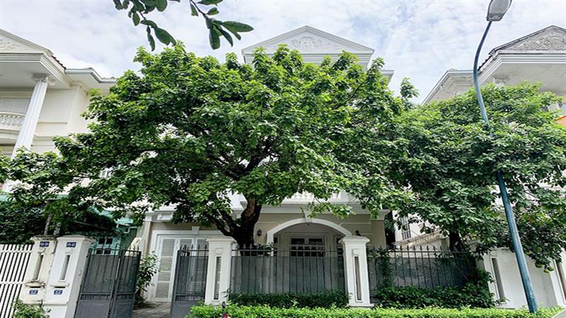 Reasonable Garden villa for rent at Ciputra Hanoi- close to Unis school