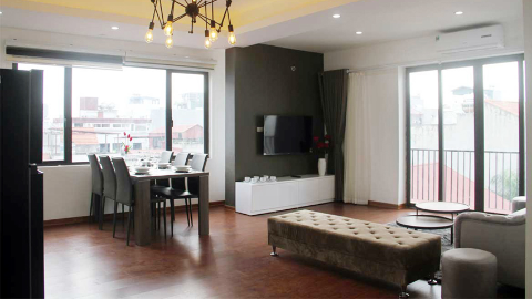 Tranquil Apartment 2 bedrooms to rent in Xuan Dieu Street, the Heart of Tay Ho, Hanoi