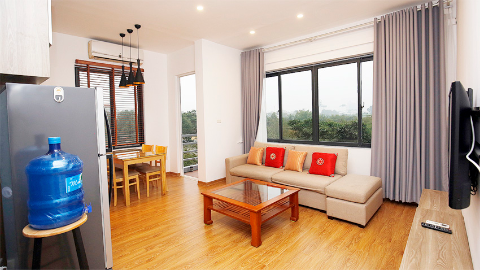 Good price 02 bedroom apartment for rent in Yen phu Tay Ho