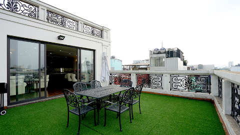 Stunning 2-Bedroom Apartment with Expansive Terrace near Vincom Ba Trieu Hanoi