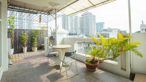 Exquisite 3-Bedroom Apartment in Tay Ho with a Spacious Terrace