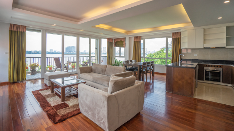 Lakefront Luxury: Magnificent 3-Bedroom Apartment in Xuan Dieu, Tay Ho