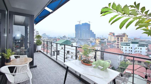 Great view and wonderful balcony 01 bedroom apartment for rent in Tay Ho
