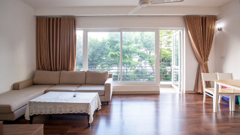 Serene Lake View One Bedroom Apartment in Tu Hoa, Tay Ho