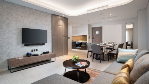 Luxurious 3-Bedroom Full-Service Apartment at Oakwood Residence