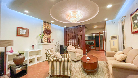 Stunning 3-Bedroom House for Rent with a Serene Lake View in To Ngoc Van Street