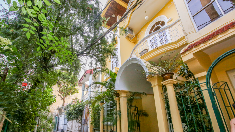 French style 4 bedroom house in Xom Chua, Tay Ho for rent