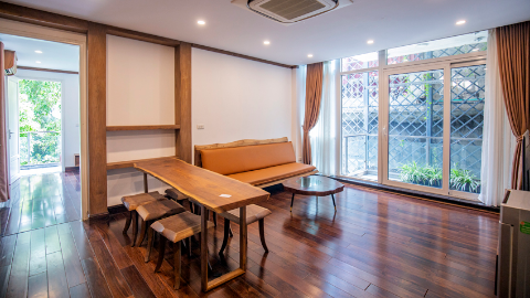 Quality apartment for rent Tay Ho, 01 Bedroom with 02 balcony