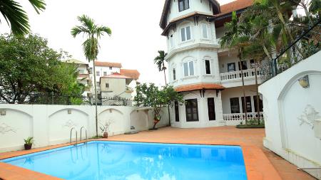 Luxurious French-style 6 Bedroom House For Rent in Tay Ho with Expansive Garden and Pool