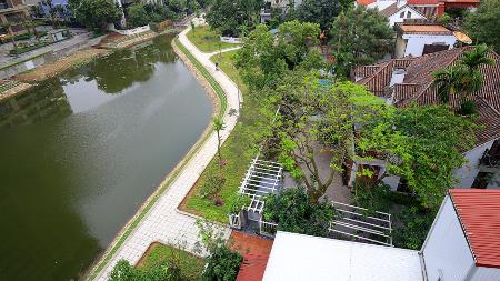 Terrace one bedroom apartment for rent in Westlake Hanoi