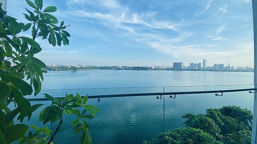 Spacious 2-Bedroom Apartment for Rent with Breathtaking West Lake Views in Yen Phu Village