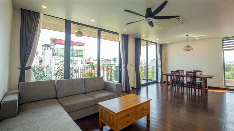 Quality 3-Bedroom Apartment with Swimming Pool in Dang Thai Mai, Tay Ho