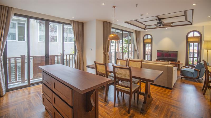 A Charming Blend of Indochinese Elegance: For Rent – A Tranquil Abode on To Ngoc Van Street