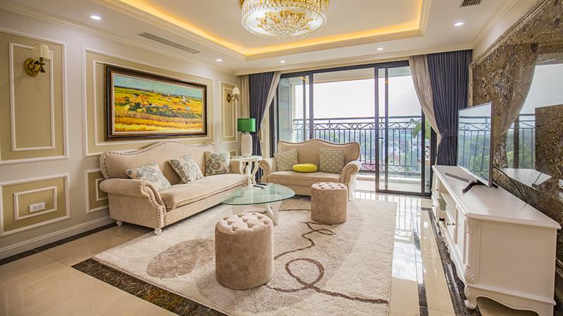 Neo-Classical style 3-bedroom apartment for rent at D'Leroi Soleil Xuan Dieu