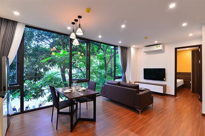 Modern Serviced 1 bedroom  apartment in Tu Hoa , Tay Ho for rent