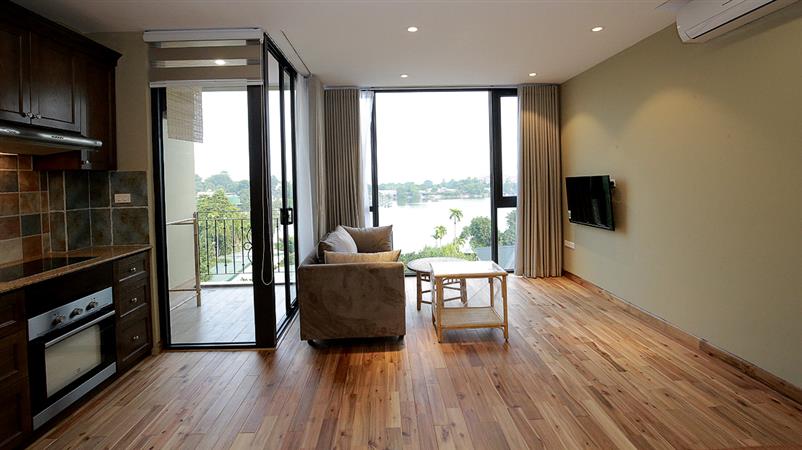 Beautiful Apartment in Tay Ho Hanoi, 01 bedroom,balcony, lake view