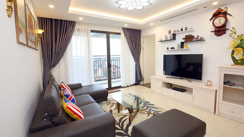 Affordable Living: 3-Bedroom Apartment for Rent in D'Leroi Soleil