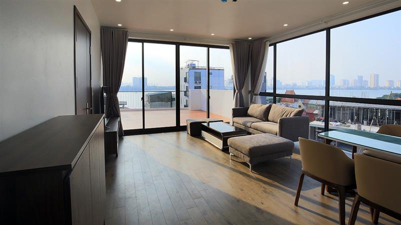 Modern Tay Ho 2-Bedroom Apartment for Rent with Lake View