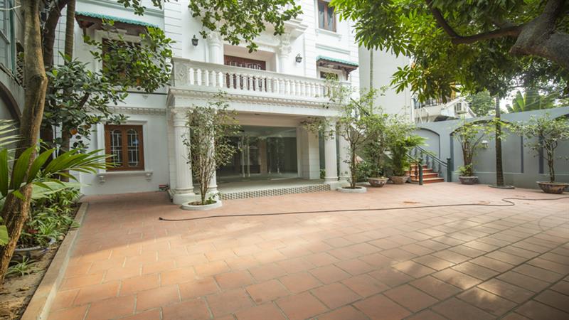 Expansive Elegance Awaits: Stunning 5-Bedroom House for Rent in To Ngoc Van, Tay Ho