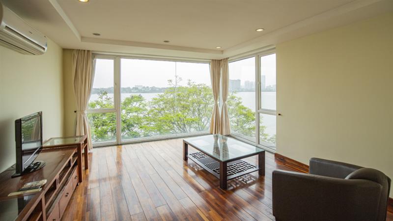 Lake view 02 bedroom apartment for rent in Yen Phu island, balcony