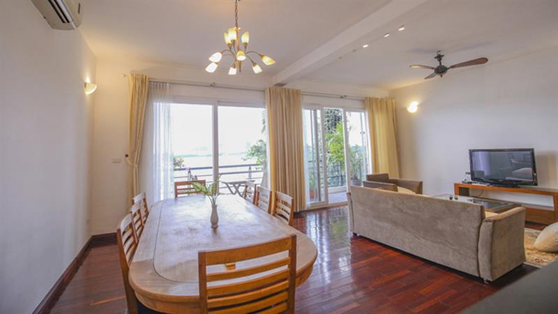 Great lake view 3 bedroom apartment  in Quang Khanh, Tay Ho