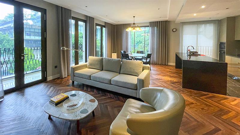 Stunning elegant 3 bedroom apartment for rent Tay Ho- car access