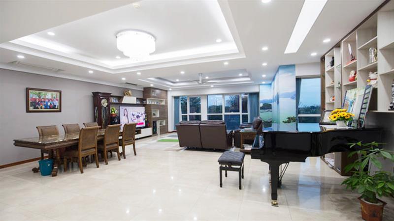 Spacious 270sqm- 4 bedroom apartment in L1 tower Ciputra Hanoi for rent