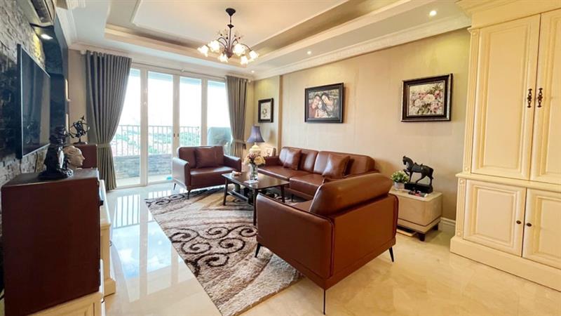 Neo-classical 4 bedroom apartment to rent at P2 tower Ciputra Hanoi