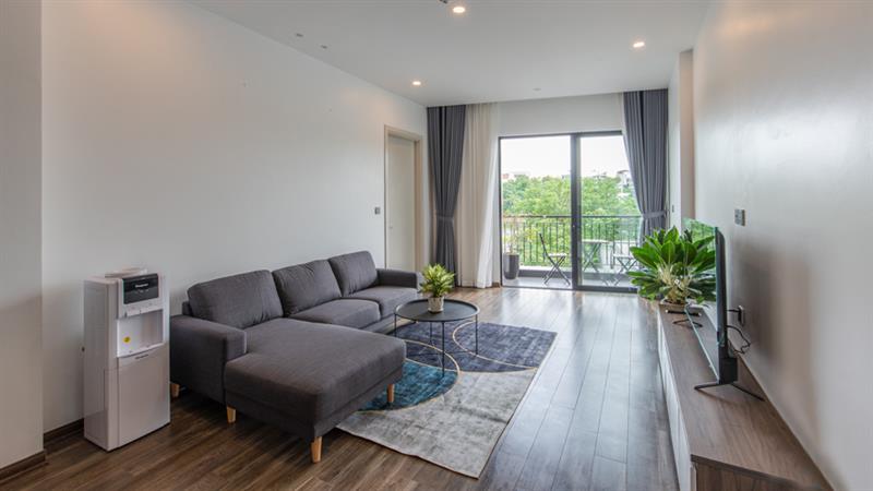 Lake view 2 bedroom apartment for rent Tay Ho near Intercontinental Hotel